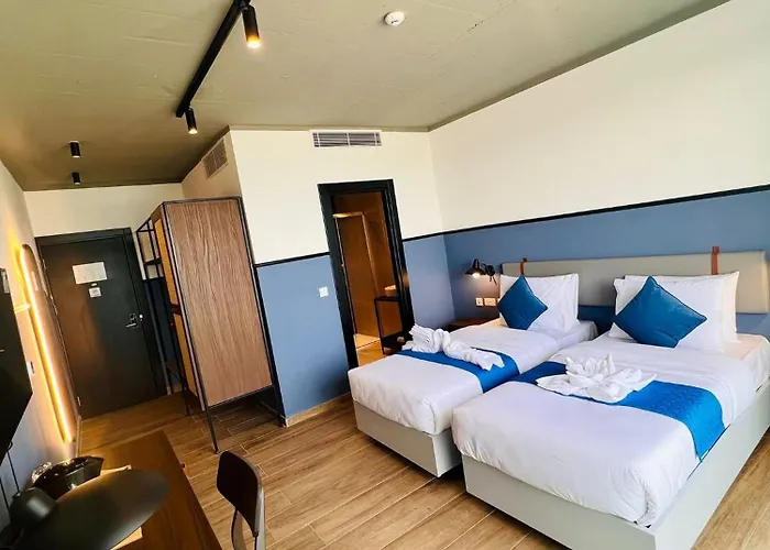 Hotel South32 Birżebbuġa