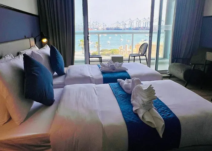 Hotel South32 Birżebbuġa