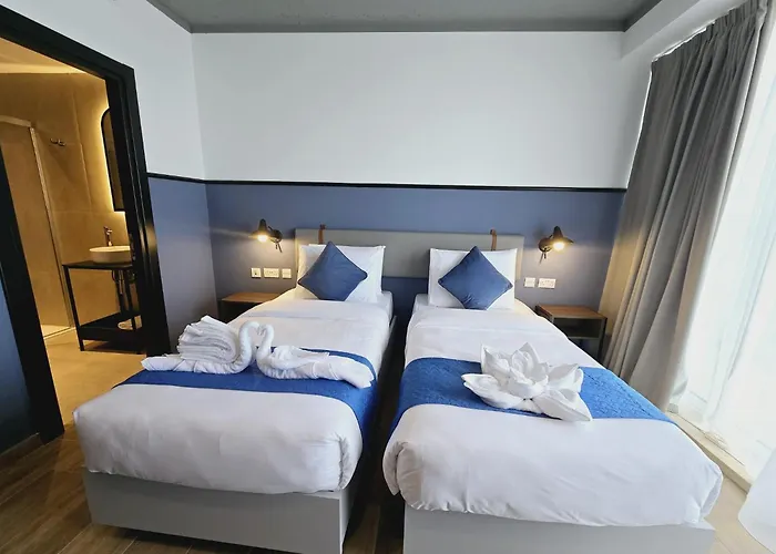 South32 Hotel Birżebbuġa