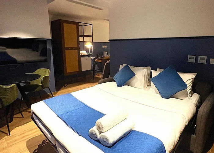 South32 3* Birżebbuġa