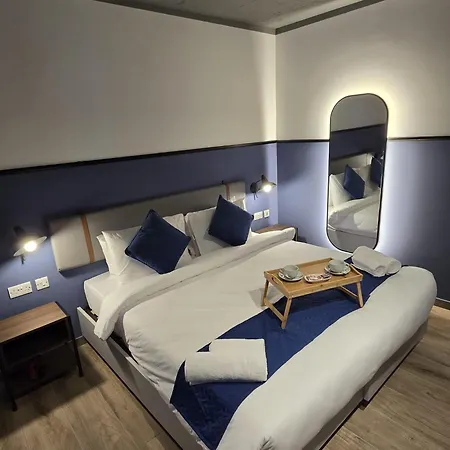 South32 Hotell Birżebbuġa