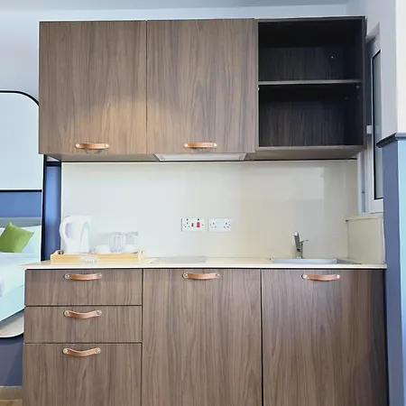 Hotell South32 Birżebbuġa