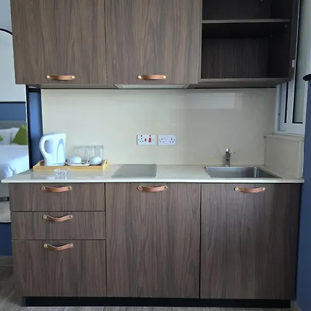 South32 3* Birżebbuġa