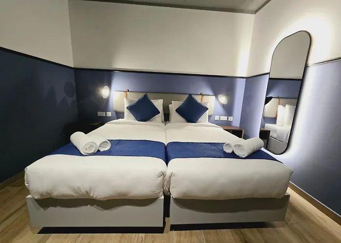 South32 3* Birżebbuġa