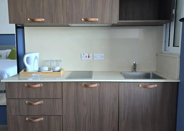 South32 3* Birżebbuġa