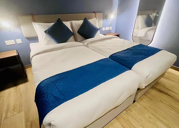 Otel South32 Birżebbuġa