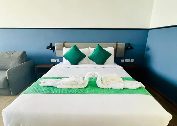 Otel South32 Birżebbuġa