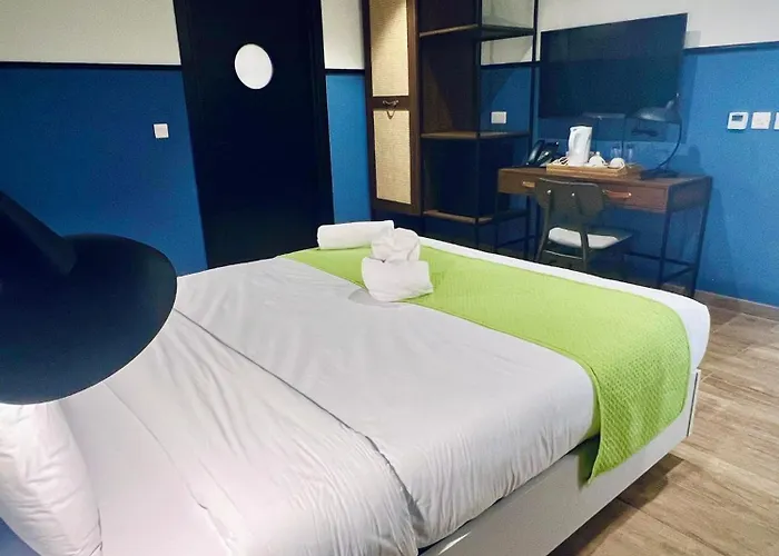 South32 Birżebbuġa